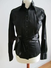 UMANI BLUSE IN SCHWARZ UND SCHLEIFE/SCHÄRPE GR.S