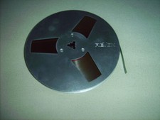 Biete 1x 18er Revox- Alu- Spule + Band + Revox- Schuber