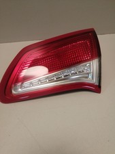 HELLA 9EL 354 989-021 Heckleuchte - Glühlampe - innerer Teil für Linksverkehr/f