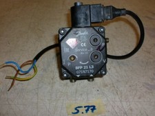 Giersch R1 - V - L   Ölbrennerpumpe , Ölpumpe