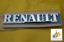 Neuer Chrom Schriftzug