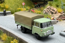 Robur LO 2002 Pritschenwagen Brekina 1:87