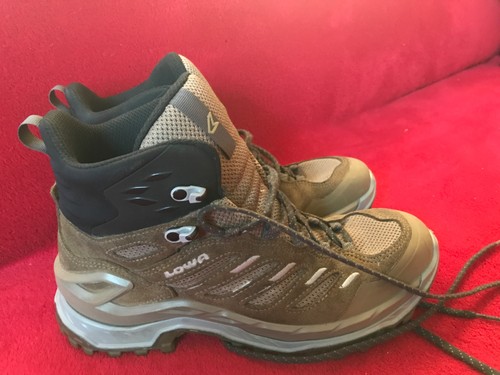 Lowa gore tex - "lowa",,