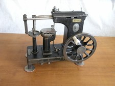 Antike Nähmaschine SINGER