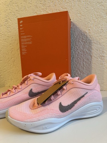 Nike hustle academy - g.t.,