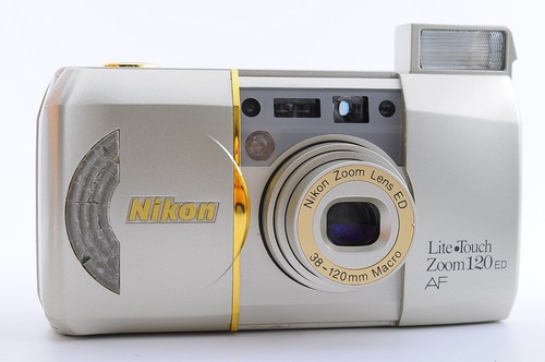 Fast neuwertig nikon lite - [fast, neuwertig++]