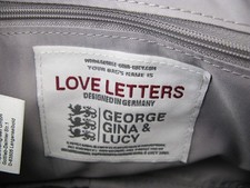 GGL ⭐️Love Letters⭐️ olive, langer Tragegurt, Schutzbeutel, George Gina & Lucy