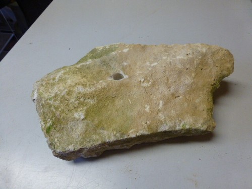 Quellstein brunnenstein mit - brunnenstein,