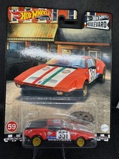 Hot Wheels Premium Boulevard