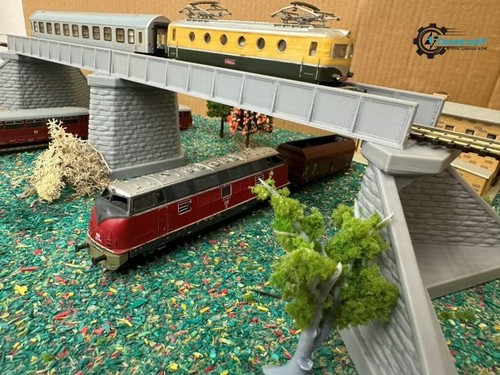 Brücke und gleisig - 1,