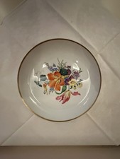 Zierteller Mit Blumendekor und