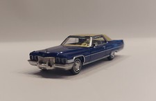 Brekina 18127 Cadillac Coupe deVille Dunkelblau Metallic/Elfenbein BJ 1972 OVP