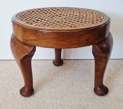 Antiker runder holzhocker - antiker,