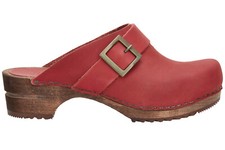 Sanita 'Big Buckle' Danish