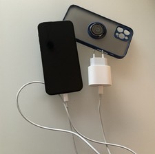 iphone 12 pro  256 gb gebraucht ZUBEHÖRPAKET: Power Adapter + Ladekabel