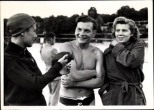 Photo Portrait of Swimmers