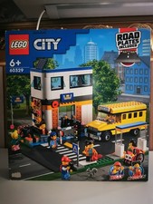 LEGO City (60329): Schule mit Schulbus mit OVP und Anleitung vollständig 