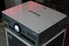 Panasonic d4000e dlp - *panasonic, pt-d4000e*dlp