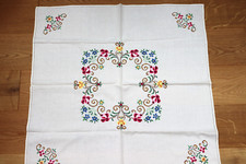 Tischdecke Handarbeit Sticktischdecke Kreuzstich Tischwäsche 80x80cm Vintage80er