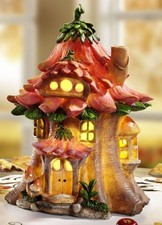 Beleuchtetes Zwergenhaus