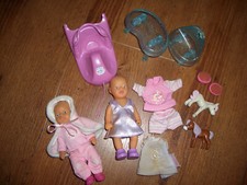 Mini World Baby Born, 2 Puppen und Zubehör, Tisch, Stuhl, Schlitten, Pony