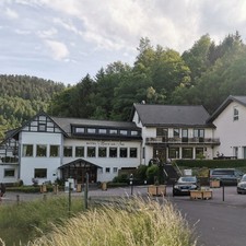 2 Tage Kurztrip Eifel Simmerath Rursee | Gutschein ÜF 2 Personen | Reise Deal