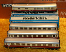 Märklin 4 TEE-Wagen mit