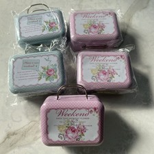 5 kleine Blechdosen, leere