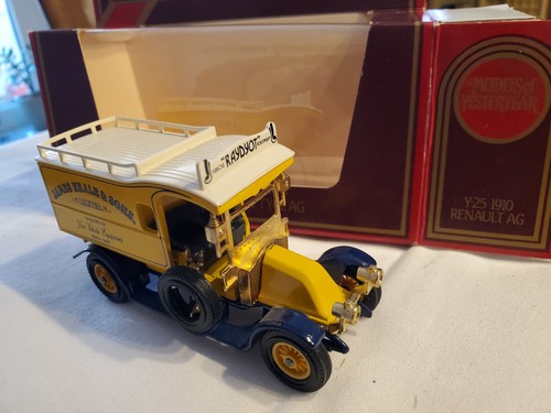 Models yesteryear y25 - models, of