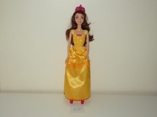 Barbie Puppe die Schöne und