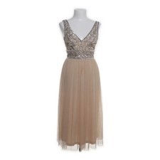 Lace & Beads, Abendkleid