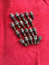 MERCEDES  W176 A45 AMG   RADSCHRAUBEN RADBOLZEN  M14x1,5  SW17 20 Stück