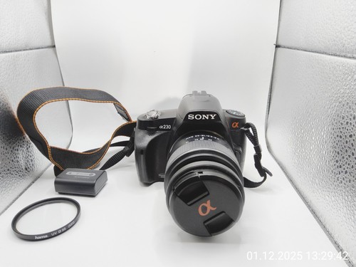 Sony alpha 230 objektiv - +,