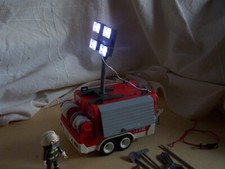 Playmobil Feuerwehr-Anhänger mit Flutlicht 3178, sehr selten