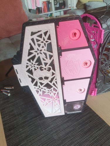 Monster high konvolut - monster,