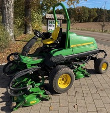 JOHN DEERE 8800 A Sichelmäher Großflächenmäher Golfplatzmäher