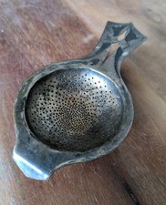 Antikes Teesieb mit Tropfschale Silber Handgefertigt Art Deco