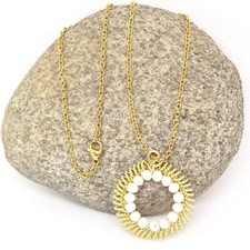 Halskette mit Anhänger Wire Wrapping Glasperlen facettiert Pfirsich opak 