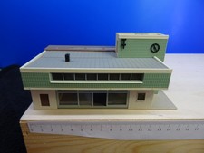 Gebäude N / TT  Moderner