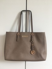 Michael Kors Jet Set Travel