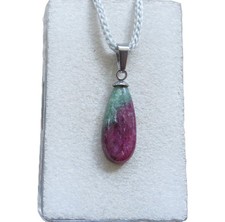 Mini Rubin in Zoisit Cabochon