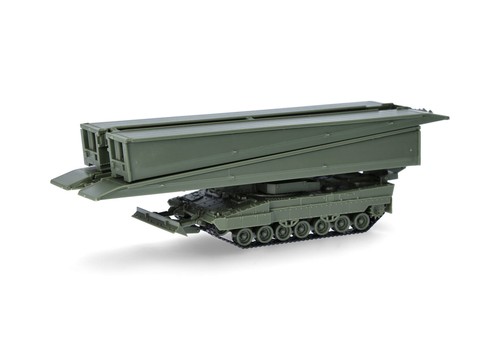 Brückenlegepanzer leguan 26m - leguan,