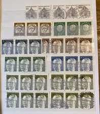 Bund Briefmarken, Kleine Einsteckbuch neu, mit ca. 300 gestempelt briefmarken