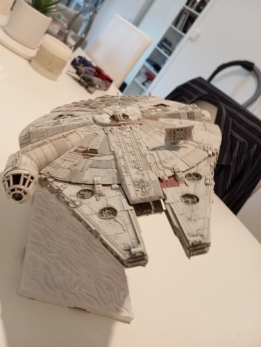 Star wars millennium falcon - star,