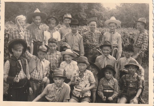 Vintage foto jungen mit hut - vintage,