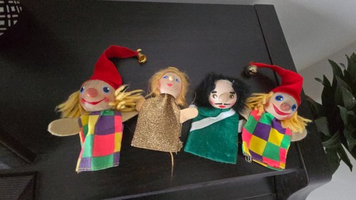 Fingerpuppen mit holzkopf - fingerpuppen,