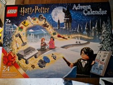 LEGO 75981 Harry Potter