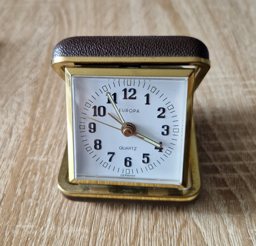 Vintage europa quartz - vintage,