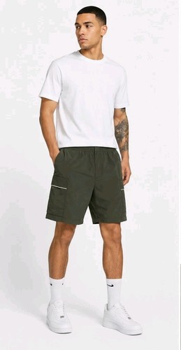 Nike sportswear essentials - nike,