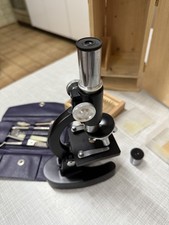 CoC Mikroskop Set 100–600x Batterie+Spiegel Licht Holzkasten Zubehör alt